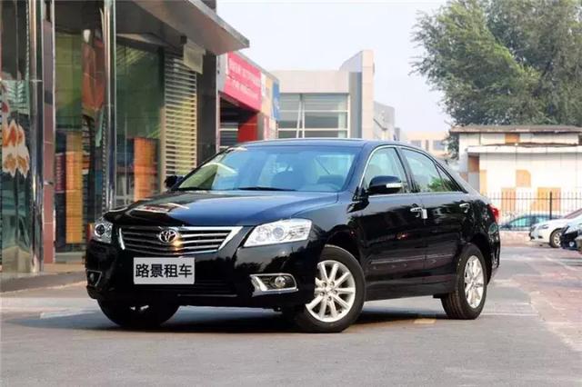 成都租豐田凱美瑞