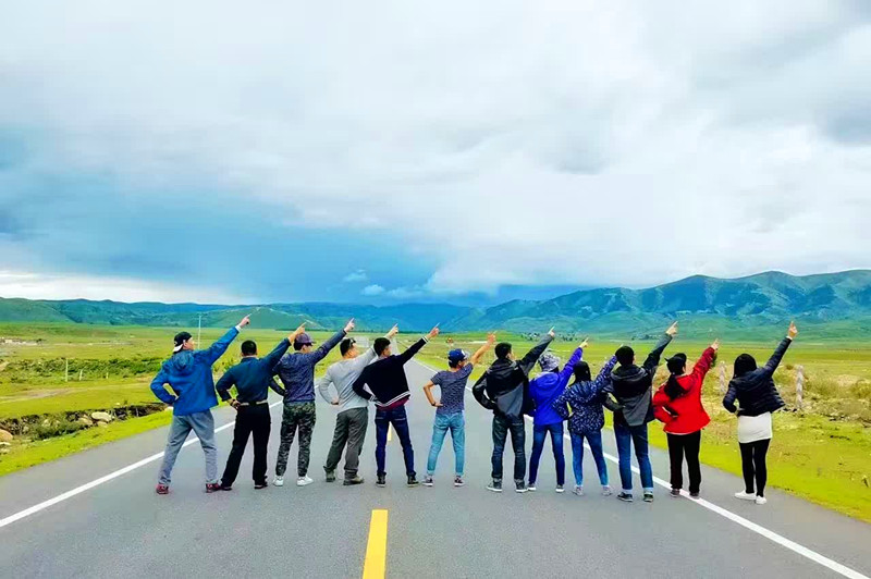 成都到拉薩拼車游路上