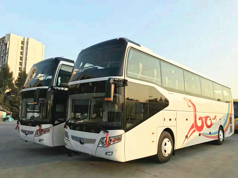 成都租大巴車價格