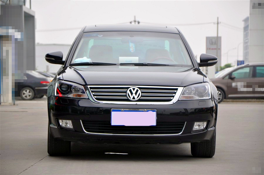成都租轎車一天帶司機多少錢