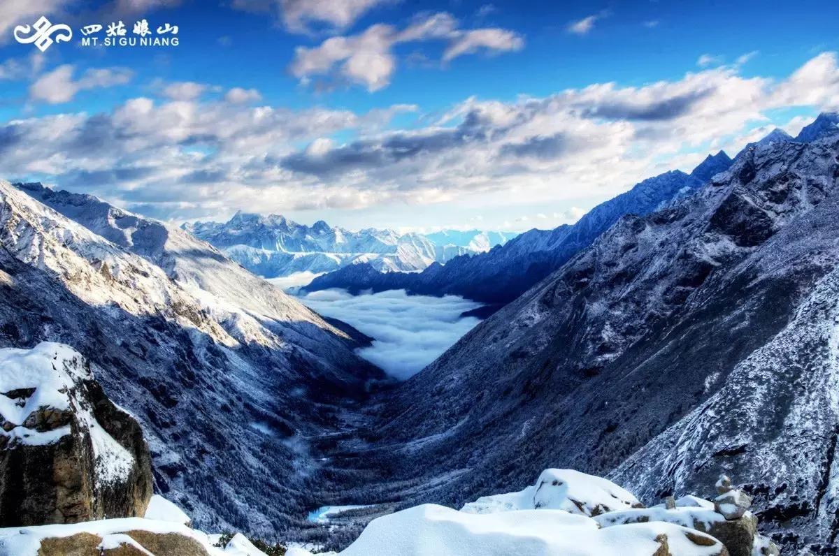 成都周邊租車自駕游景點推薦四姑娘山