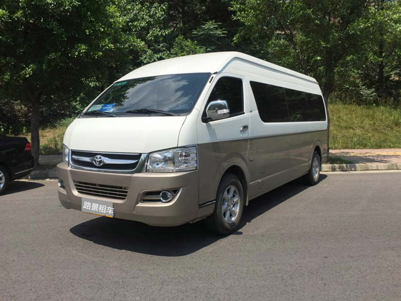 成都租車應該怎么租，中巴車大巴車租賃